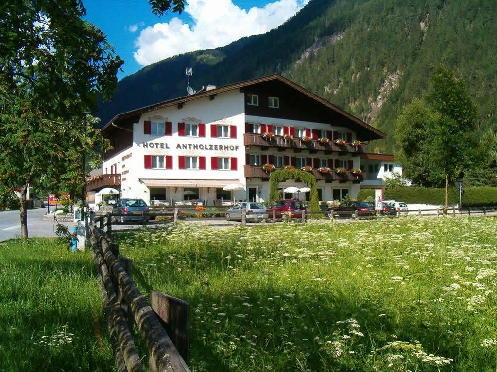 Hotel Antholzerhof Anterselva di Sotto Exterior photo